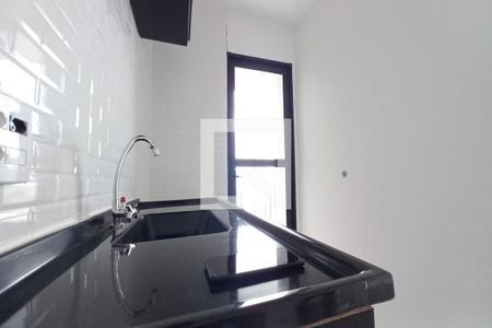 Cozinha de apartamento à venda com 2 quartos, 42m² em Residencial Parque da Fazenda, Campinas