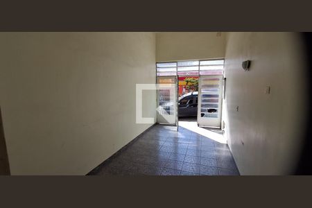 Garagem de casa à venda com 3 quartos, 190m² em Rudge Ramos, São Bernardo do Campo