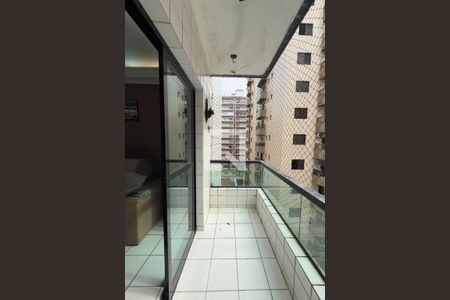 Sacada de apartamento para alugar com 1 quarto, 77m² em Vila Tupi, Praia Grande