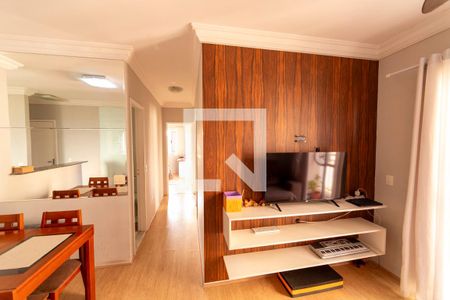Sala de apartamento à venda com 3 quartos, 68m² em Jardim Tupanci, Barueri