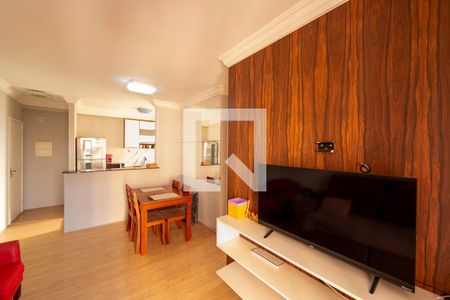 Sala de apartamento à venda com 3 quartos, 68m² em Jardim Tupanci, Barueri