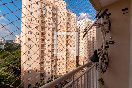 Varanda da sala de apartamento à venda com 3 quartos, 68m² em Jardim Tupanci, Barueri