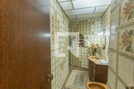 Banheiro Social de apartamento à venda com 4 quartos, 180m² em Vila Paris, Belo Horizonte
