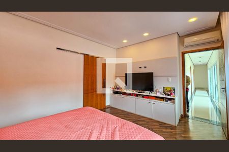 Suíte 1 de casa à venda com 4 quartos, 531m² em Interlagos, São Paulo