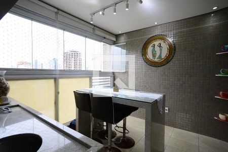 Varanda de apartamento à venda com 2 quartos, 75m² em Liberdade, São Paulo