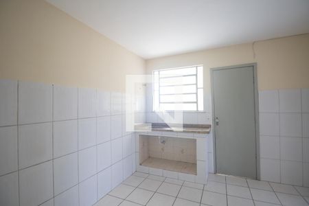 Cozinha de apartamento para alugar com 1 quarto, 56m² em Jardim Alcântara, São Gonçalo