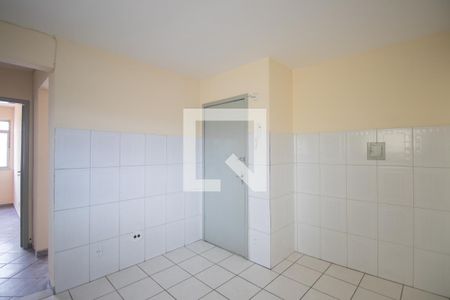Cozinha de apartamento para alugar com 1 quarto, 56m² em Jardim Alcântara, São Gonçalo