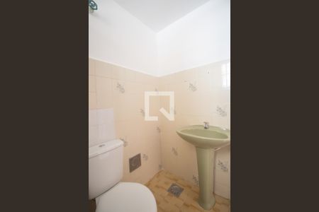 Banheiro de apartamento para alugar com 1 quarto, 56m² em Jardim Alcântara, São Gonçalo