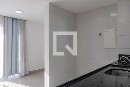 Cozinha de apartamento para alugar com 2 quartos, 62m² em Alto Caiçaras, Belo Horizonte
