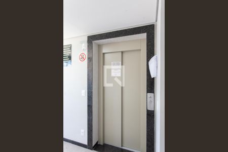 Elevador de apartamento à venda com 2 quartos, 82m² em Jardim Atlântico, Belo Horizonte