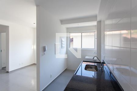 Cozinha e Área de Serviço de apartamento à venda com 2 quartos, 82m² em Jardim Atlântico, Belo Horizonte