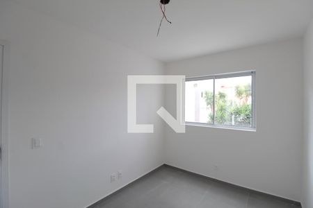 Quarto de apartamento à venda com 2 quartos, 86m² em Jardim Atlântico, Belo Horizonte