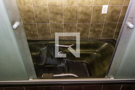 Banheiro de casa à venda com 3 quartos, 294m² em Interlagos, São Paulo