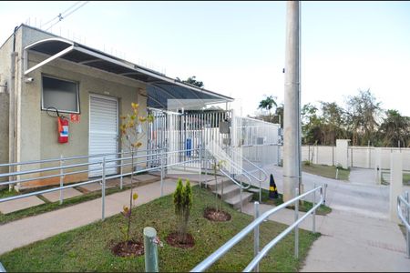 Entrada Social de apartamento para alugar com 2 quartos, 39m² em Vila Nova Bonsucesso, Guarulhos