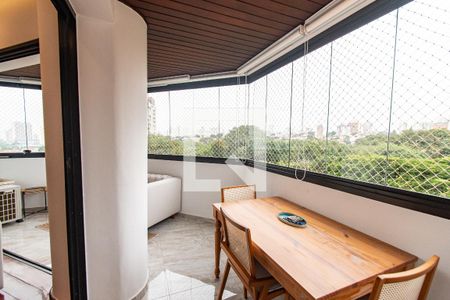 Varanda de apartamento à venda com 4 quartos, 146m² em Jardim da Gloria, São Paulo