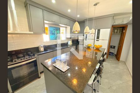 Cozinha de casa para alugar com 3 quartos, 270m² em São João do Rio Vermelho, Florianópolis