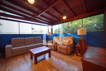 Espaço Gourmet de casa de condomínio para alugar com 3 quartos, 270m² em São João do Rio Vermelho, Florianópolis