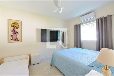 Casa à venda com 3 quartos, 250m² em Itaipu, Niterói