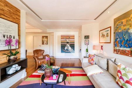 Apartamento à venda com 2 quartos, 166m² em Jardim Guedala, São Paulo