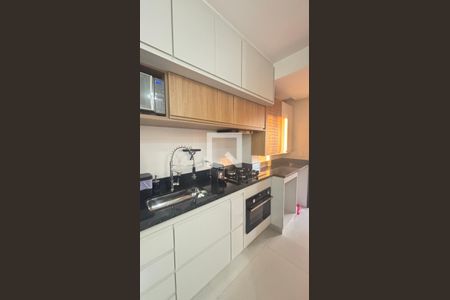 Cozinha de apartamento à venda com 2 quartos, 57m² em Vila Valparaíso, Santo André