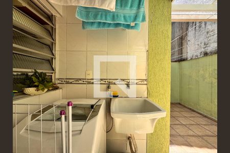 Lavanderia de apartamento à venda com 2 quartos, 64m² em Jardim Santo Antônio, Santo André