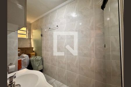 Banheiro de apartamento à venda com 2 quartos, 64m² em Jardim Santo Antônio, Santo André