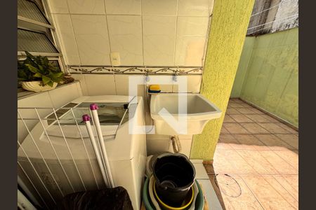 Lavanderia de apartamento à venda com 2 quartos, 64m² em Jardim Santo Antônio, Santo André
