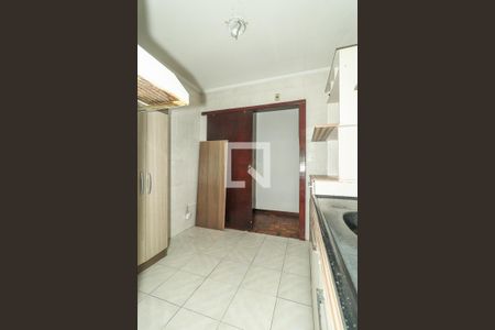 Cozinha de apartamento à venda com 2 quartos, 69m² em Navegantes, Porto Alegre