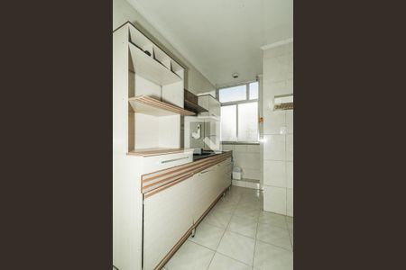 Cozinha de apartamento à venda com 2 quartos, 69m² em Navegantes, Porto Alegre
