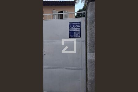 Placa instalada de kitnet/studio para alugar com 1 quarto, 15m² em Bento Ribeiro, Rio de Janeiro