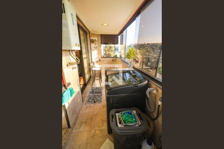 Área de Serviço de apartamento à venda com 3 quartos, 89m² em Nonoai, Porto Alegre
