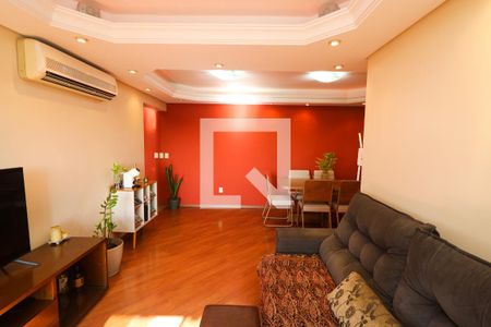 Sala de apartamento à venda com 3 quartos, 89m² em Nonoai, Porto Alegre