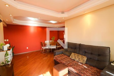 Sala de apartamento à venda com 3 quartos, 89m² em Nonoai, Porto Alegre