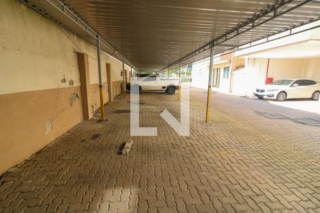 Garagem de apartamento à venda com 3 quartos, 89m² em Nonoai, Porto Alegre