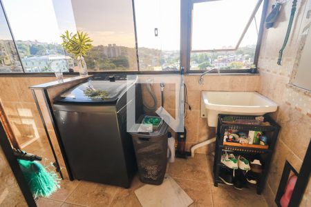 Área de Serviço de apartamento à venda com 3 quartos, 89m² em Nonoai, Porto Alegre