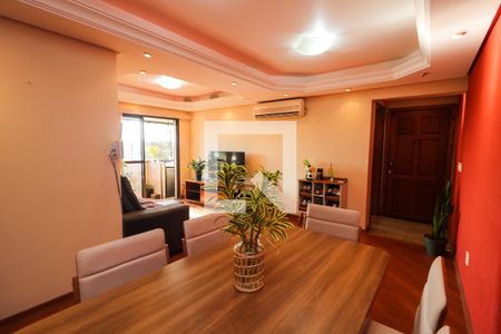 Sala de apartamento à venda com 3 quartos, 89m² em Nonoai, Porto Alegre