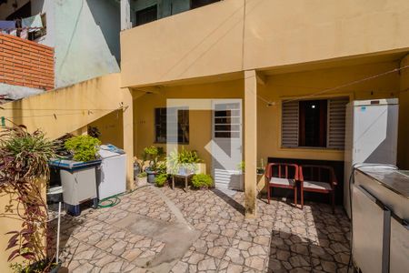 Quintal de casa à venda com 2 quartos, 100m² em Vila Joao Pessoa, Porto Alegre