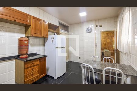 Cozinha de apartamento à venda com 4 quartos, 180m² em Centro, Belo Horizonte