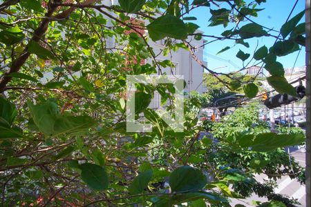 Vista de apartamento à venda com 2 quartos, 100m² em Floresta, Porto Alegre