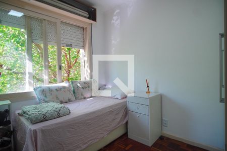 Quarto 2 de apartamento à venda com 2 quartos, 100m² em Floresta, Porto Alegre