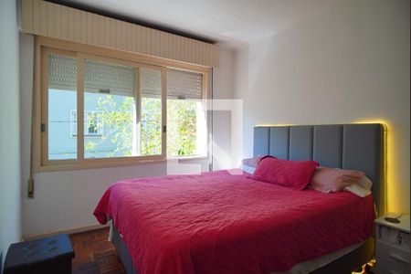 Quarto 1 de apartamento à venda com 2 quartos, 100m² em Floresta, Porto Alegre