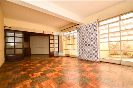 Sala de estar de apartamento à venda com 3 quartos, 104m² em Serra, Belo Horizonte