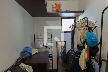 Closet da suíte de casa de condomínio à venda com 4 quartos, 180m² em Badu, Niterói
