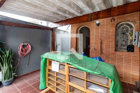 Garagem de casa à venda com 2 quartos, 320m² em Vila Sao Luis, São Paulo