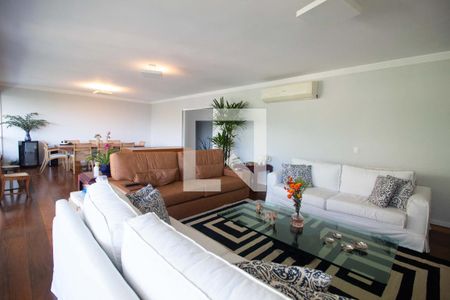 Sala de apartamento à venda com 4 quartos, 231m² em Gávea, Rio de Janeiro