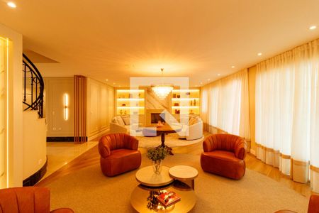 Sala de casa à venda com 5 quartos, 780m² em Tucuruvi, São Paulo