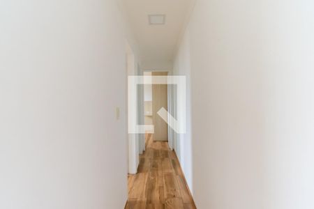 Corredor de apartamento à venda com 2 quartos, 43m² em Jardim Angela (zona Leste), São Paulo