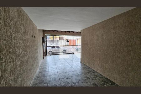 Garagem de casa à venda com 2 quartos, 207m² em Vila Nova Jundiai, Jundiaí