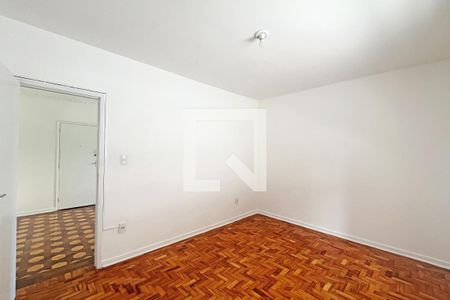 Quarto 1 de apartamento para alugar com 2 quartos, 70m² em Gonzaga, Santos