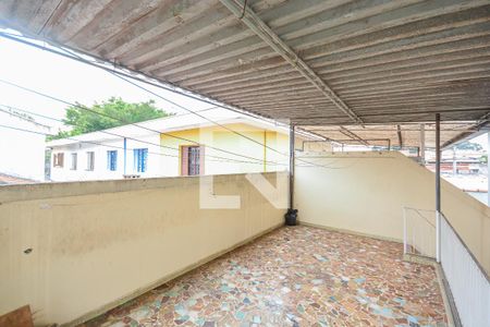Área de Serviço de casa para alugar com 4 quartos, 150m² em Jardim dos Lagos, São Paulo